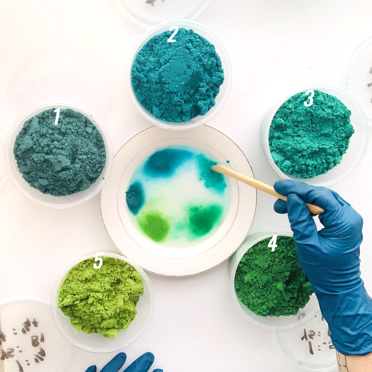 STUDY IN GREEN: Creating Custom Green Color Blends for Bath Bombs by Robyn