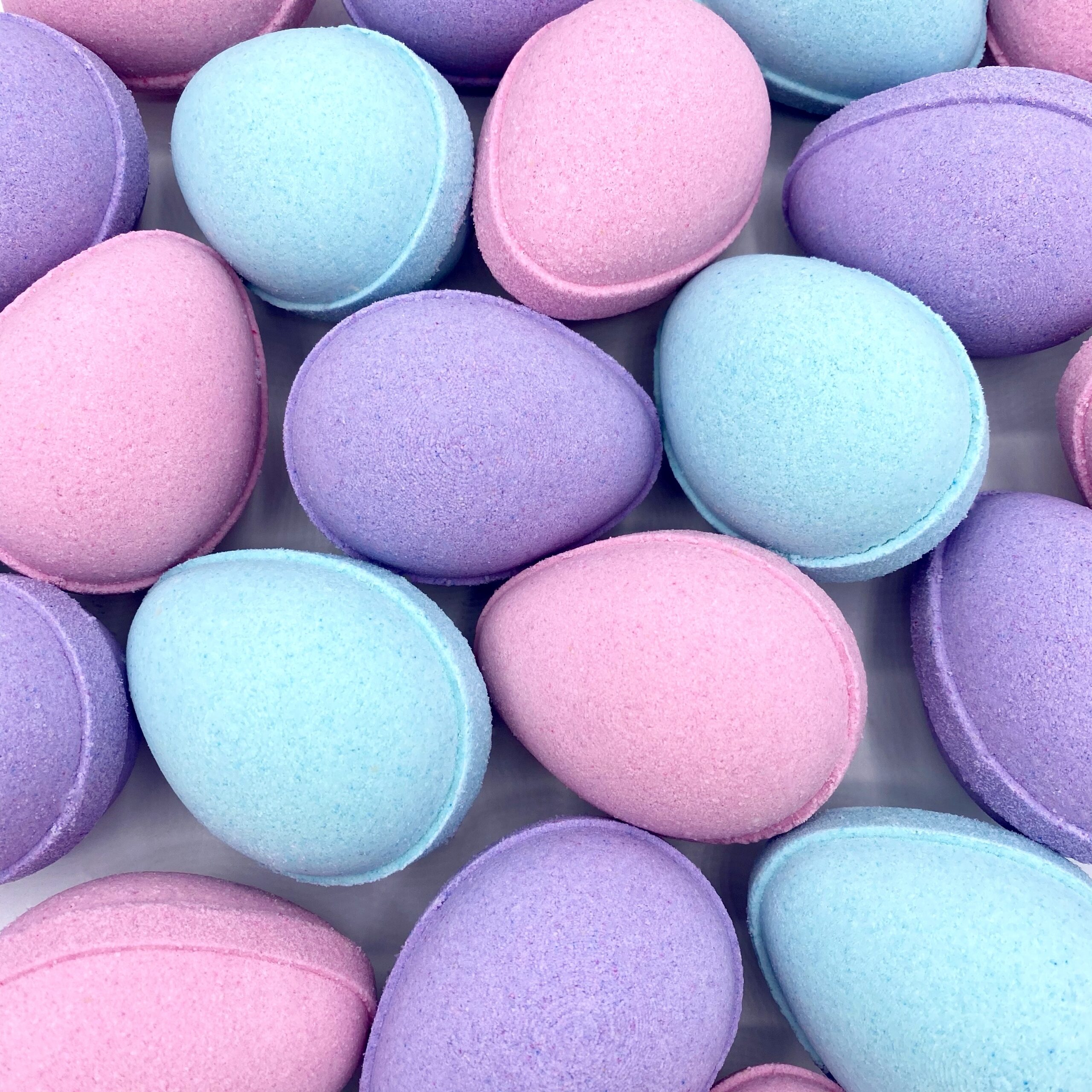 10 Must Have Mold Shapes for Your Bath Bombs