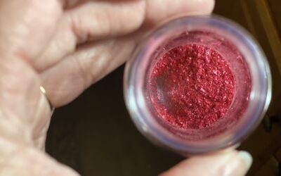 DIY Cosmetic Glitter for Bath Bombs and Bubble Bars!